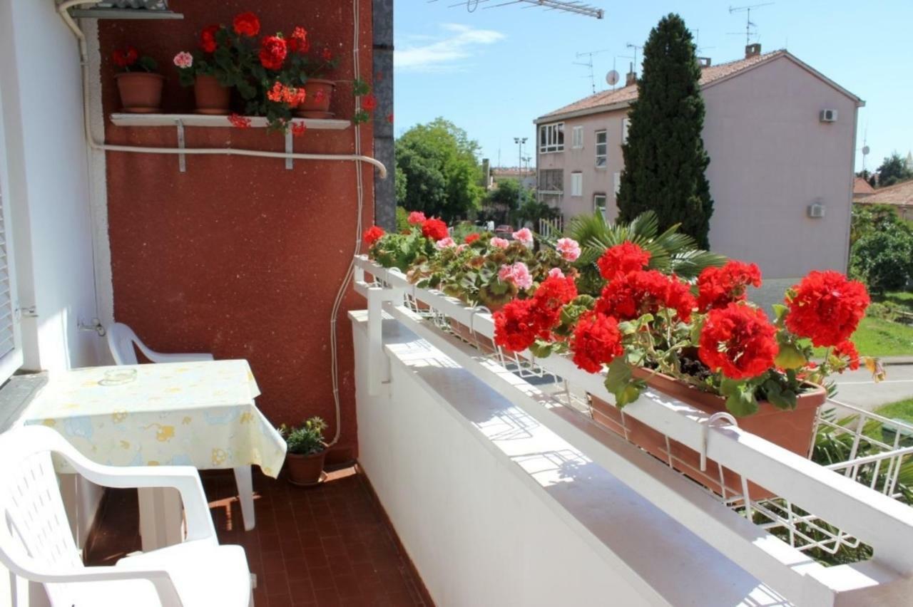 Mila Apartment Poreč Exterior foto